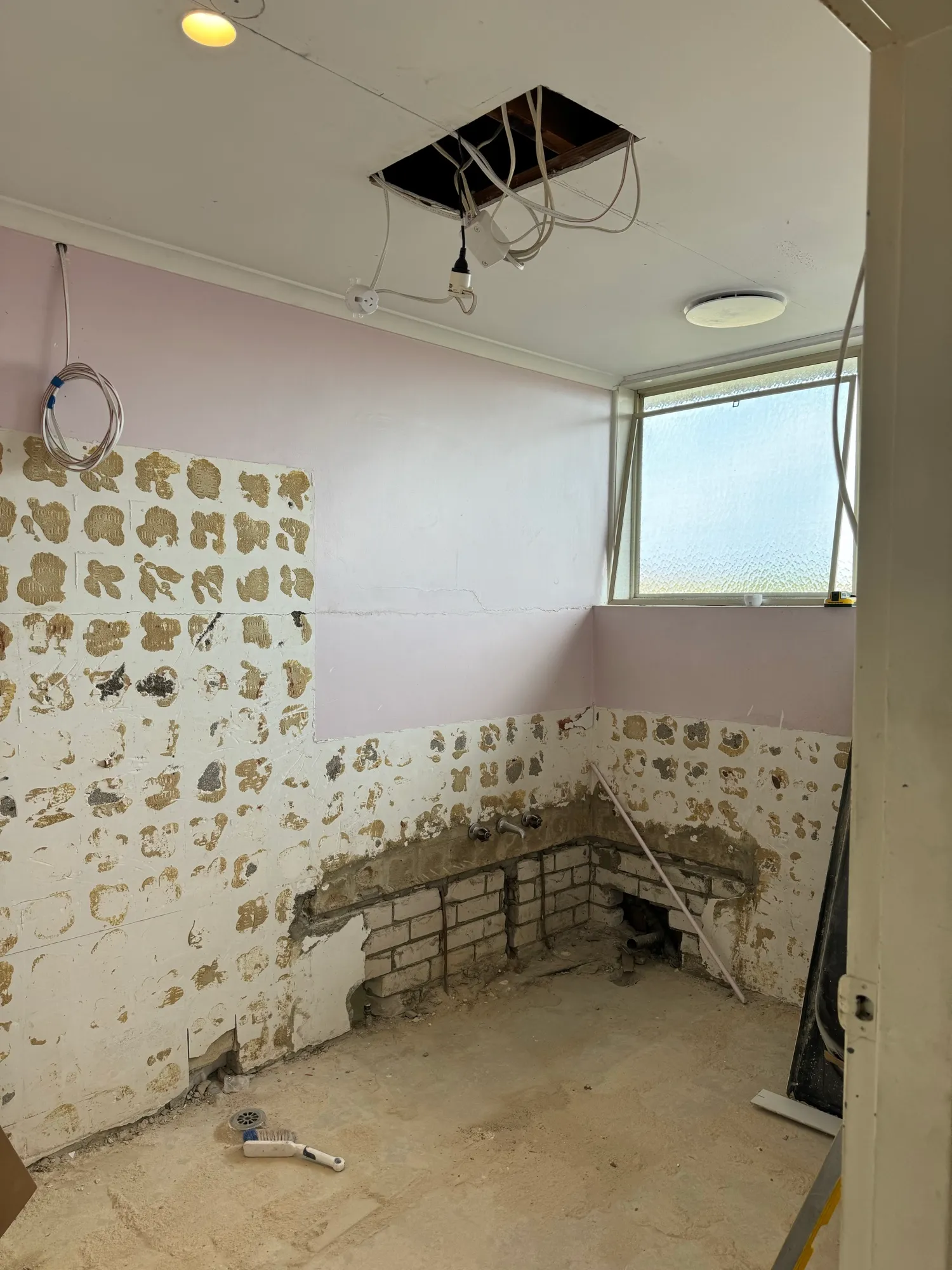 A full bathroom renovation - Strip-out