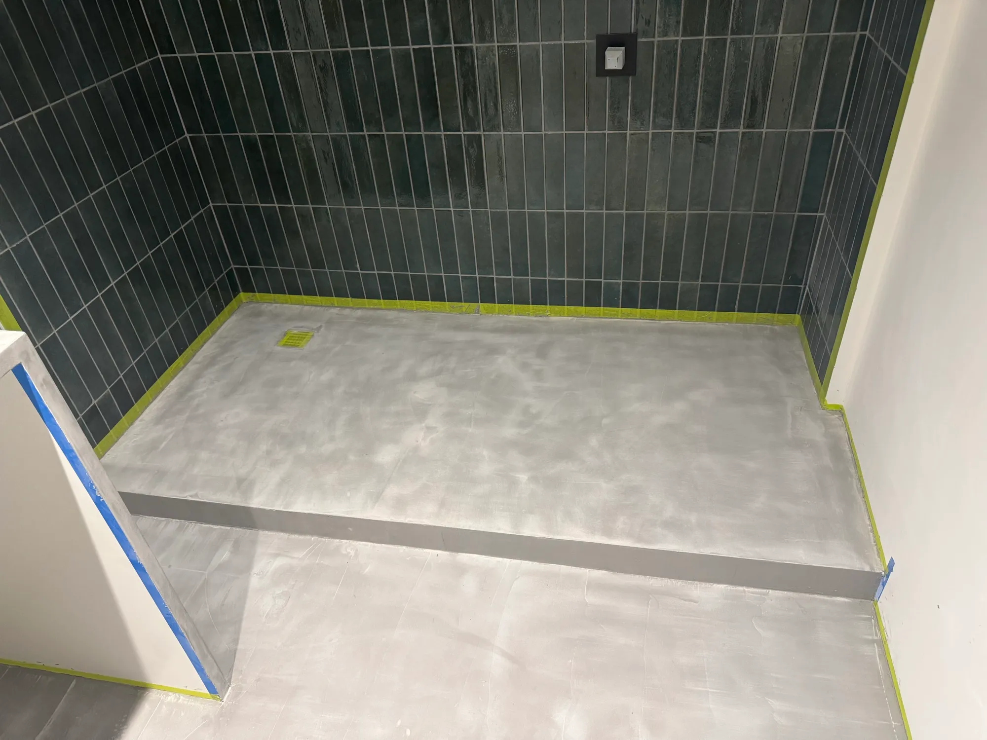 A full bathroom renovation - Tiling