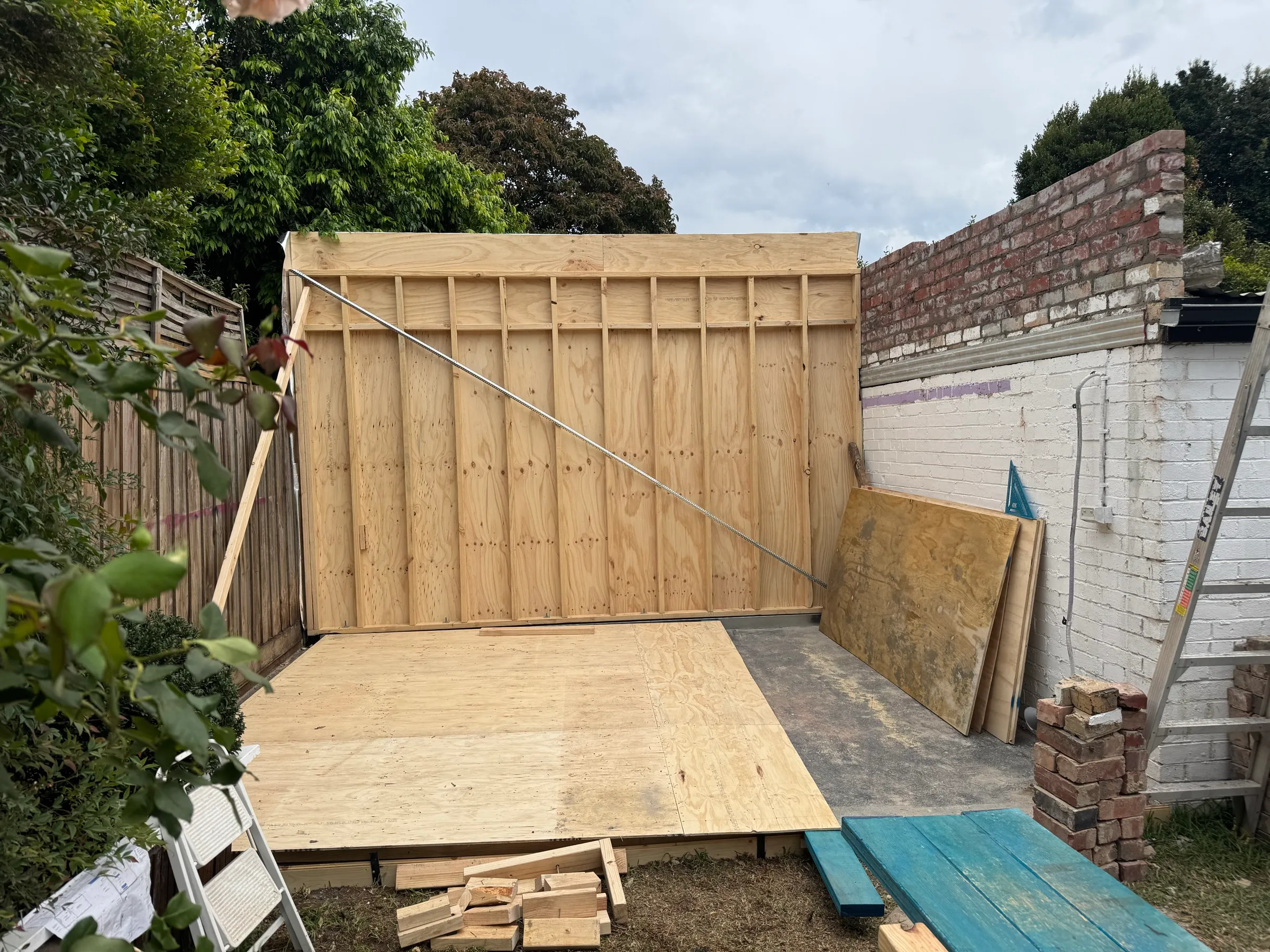 A garage rebuild, start to finish - New walls