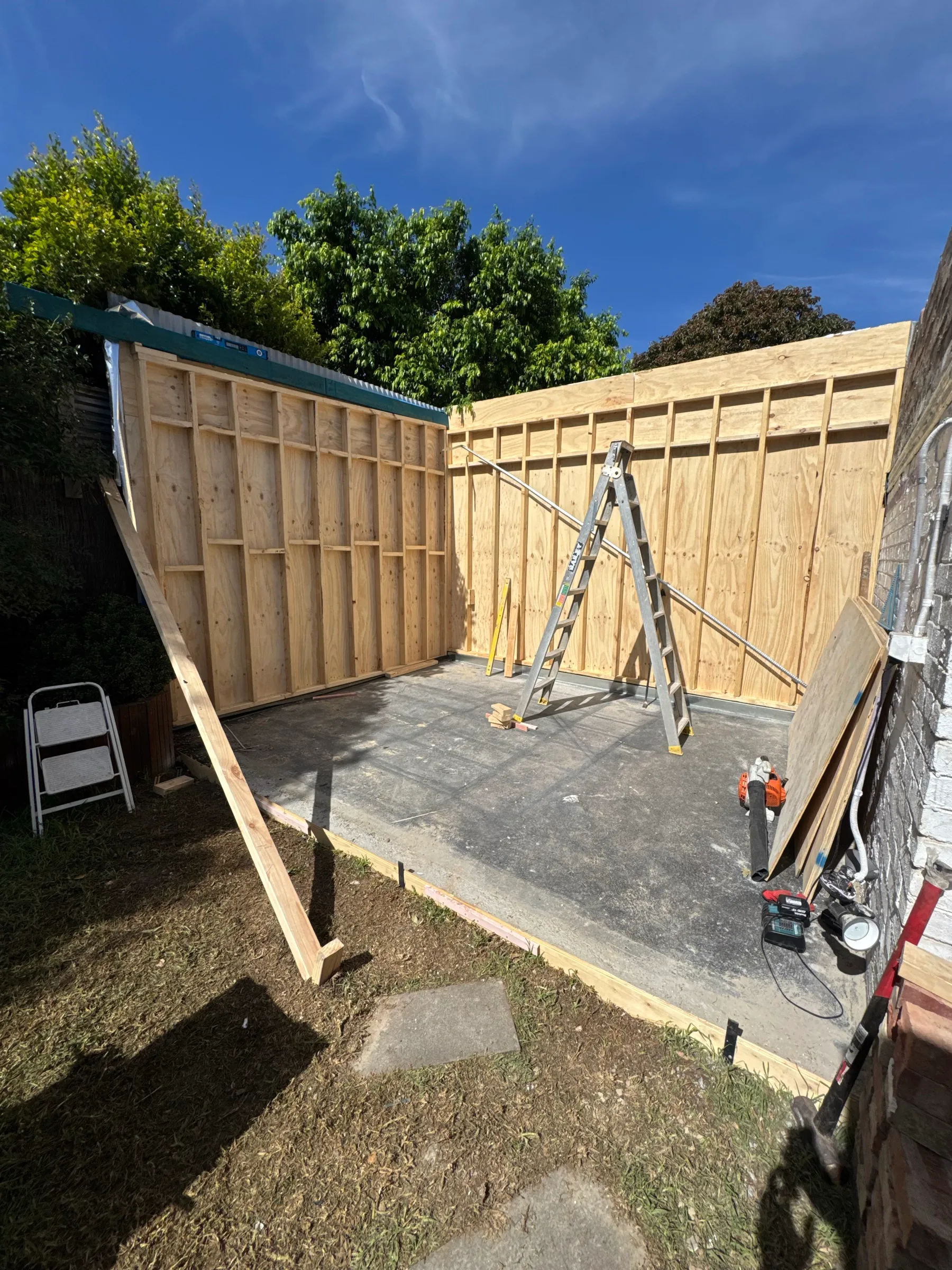 A garage rebuild, start to finish - Roof framing